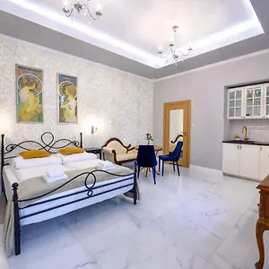 Wrona De Luxe Apartament Kraków