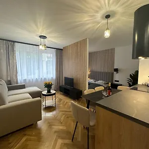 Apartament Mki - Zlota 69 Center, Warszawa